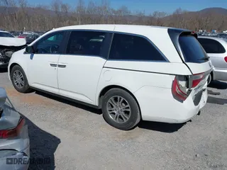 2011 Honda Odyssey EX with VIN 5FNRL5H46BB024892, listed as a IAAI auction lot 41752663 with 137,681 mi miles. Bid and sale history available at carsss.com. Image 3.