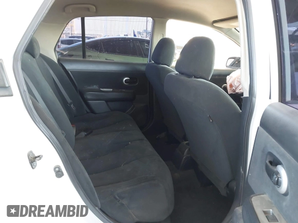 2011 Nissan Versa 1.8 S with VIN 3N1BC1AP9BL417255, listed as a IAAI auction lot 41829059 with 91,273 mi miles. Bid and sale history available at carsss.com. Image 8.