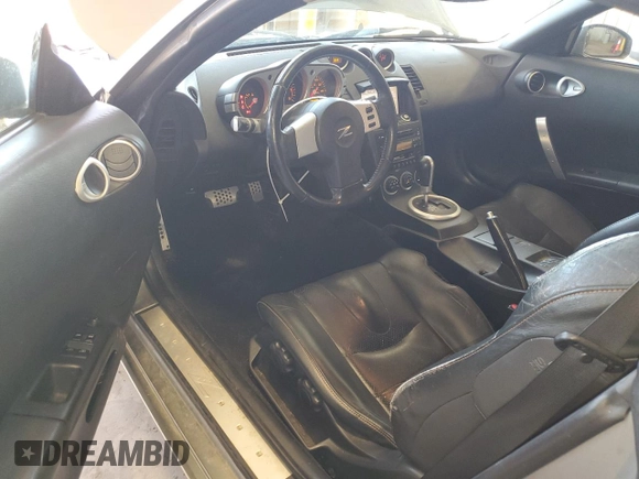 2004 Nissan 350Z Touring with VIN JN1AZ34E84T063954, listed as a Copart auction lot 54222945 with 210,394 mi miles and Salvage Title. Bid and sale history available at carsss.com. Image 8.