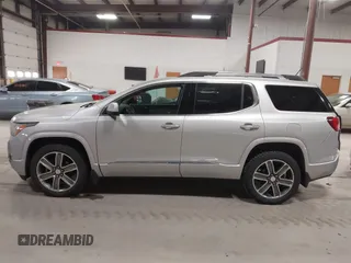 2017 GMC Acadia Denali z VIN 1GKKNXLSXHZ177151, wystawiony jako IAAI lot #42017941 z przebiegiem 114 287 mil mil oraz . Historia ofert i sprzedaży dostępna na DreamBid. Obrazek 14.