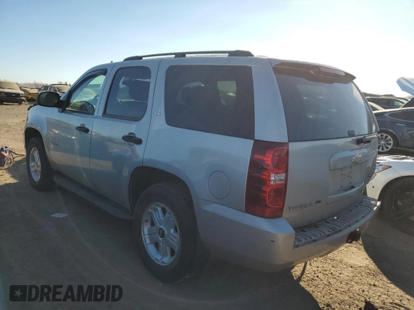 2009 Chevrolet Tahoe LS with VIN 1GNEC13329R177593, listed as a Copart auction lot 41516305 with 182,653 mi miles and Salvage title. Bid and sale history available at DreamBid. Image 2.
