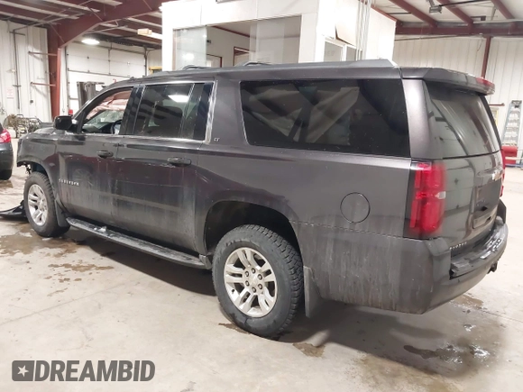 2018 Chevrolet Suburban LT z VIN 1GNSKHKC7JR173463, wystawiony jako IAAI lot #41640353 z przebiegiem Nie podano mil oraz . Historia ofert i sprzedaży dostępna na DreamBid. Obrazek 3.