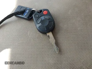 2011 Ford Escape Limited с VIN 1FMCU0EG3BKB23334, выставлен на аукционе IAAI как лот 41883805 с пробегом 201 703 миль миль и . История ставок и продаж доступна на DreamBid. Изображение 11.