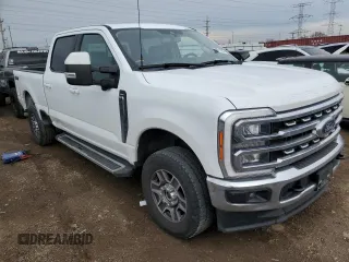 2023 Ford F-250 XL with VIN 1FT8W2BNXPEC08650, listed as a Copart auction lot 53911005 with 31,284 mi miles and Clean Title. Bid and sale history available at DreamBid. Image 4.