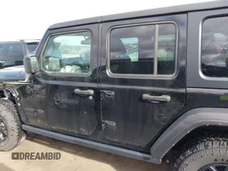 2022 Jeep Wrangler Unlimited Sport S with VIN 1C4HJXDG0NW102631, listed as a IAAI auction lot 41870893 with 43,968 mi miles. Bid and sale history available at carsss.com. Image 15.