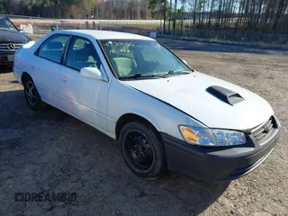 2001 Toyota Camry CE with VIN 4T1BG28KX1U784196, listed as a IAAI auction lot 41830050 with 187,423 mi miles. Bid and sale history available at carsss.com. Image 1.