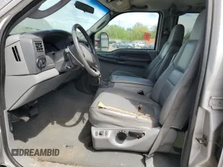 2004 Ford Excursion Special Serv с VIN 1FMNU41L74EA00849, выставлен на аукционе Copart как лот 56391645 с пробегом 258 656 миль миль и Списание • Salvage title. История ставок и продаж доступна на DreamBid. Изображение 7.
