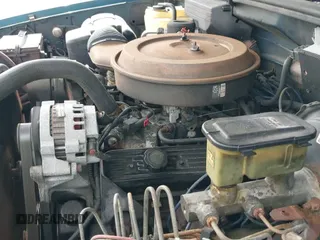 1994 Chevrolet Blazer z VIN 1GNEK18K0RJ366258, wystawiony jako IAAI lot #42471534 z przebiegiem 233 185 mil mil oraz . Historia ofert i sprzedaży dostępna na DreamBid. Obrazek 12.