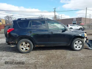 2007 Toyota RAV4 with VIN JTMZD33V976028178, listed as a IAAI auction lot 41923783 with 288,329 mi miles. Bid and sale history available at carsss.com. Image 13.