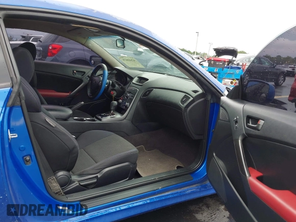 2011 Hyundai Genesis Coupe z VIN KMHHT6KD4BU060514, wystawiony jako IAAI lot #42660478 z przebiegiem 129 800 mil mil oraz . Historia ofert i sprzedaży dostępna na DreamBid. Obrazek 5.