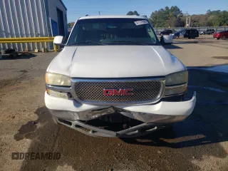 2003 GMC Yukon SLT with VIN 1GKEC13Z53R152244, listed as a Copart auction lot 81137094 with 234,188 mi miles and Salvage Title. Bid and sale history available at carsss.com. Image 5.
