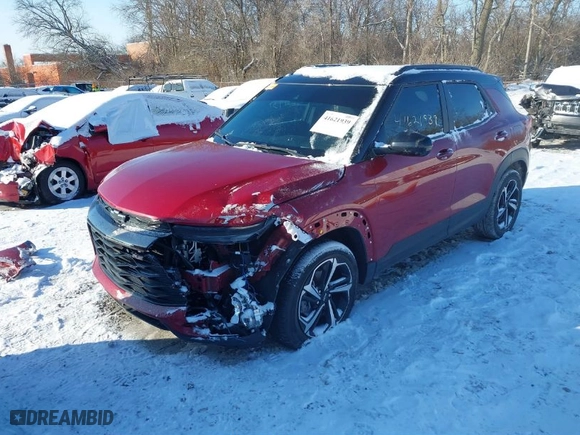 2021 Chevrolet TrailBlazer RS with VIN KL79MTSL7MB076066, listed as a IAAI auction lot 41621939 with 67,608 mi miles. Bid and sale history available at carsss.com. Image 2.