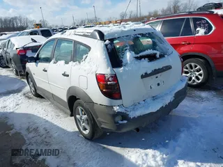 2007 Pontiac Vibe with VIN 5Y2SL65837Z407785, listed as a IAAI auction lot 41556717 with 263,542 mi miles. Bid and sale history available at carsss.com. Image 3.