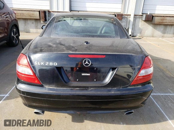 2008 Mercedes-Benz SLK-Class 3.0L with VIN WDBWK54F08F183262, listed as a Copart auction lot 41774154 with 24,169 mi miles and Non Repairable. Bid and sale history available at carsss.com. Image 6.