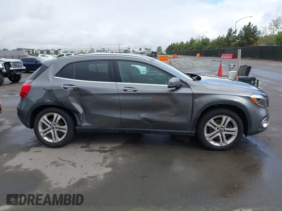 2019 Mercedes-Benz GLA 250 z VIN WDCTG4GB2KJ619049, wystawiony jako IAAI lot #41778239 z przebiegiem 25 030 mil mil oraz . Historia ofert i sprzedaży dostępna na DreamBid. Obrazek 13.