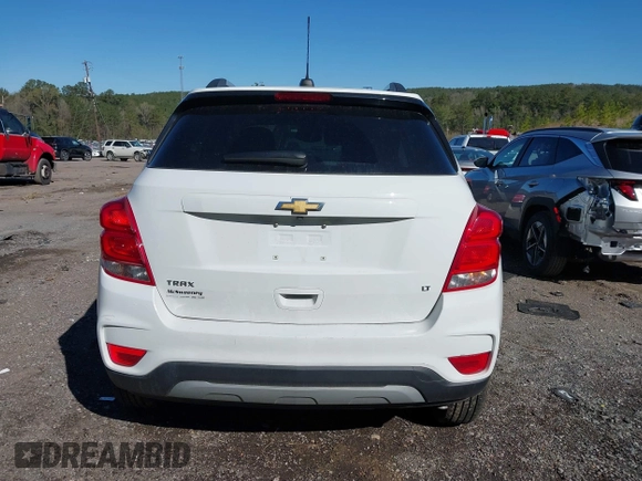 2020 Chevrolet Trax LT with VIN KL7CJLSB9LB005813, listed as a IAAI auction lot 41802888 with 31,212 mi miles and . Bid and sale history available at DreamBid. Image 16.
