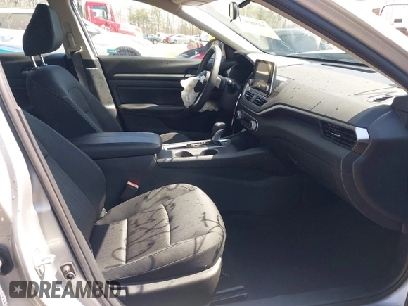 2022 Nissan Altima SV z VIN 1N4BL4DV4NN322539, wystawiony jako IAAI lot #41985083 z przebiegiem 33 112 mil mil oraz . Historia ofert i sprzedaży dostępna na DreamBid. Obrazek 5.