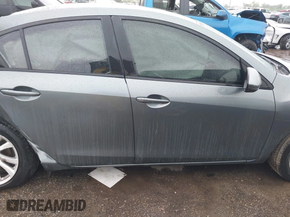 2012 Mazda Mazda3 i Touring with VIN JM1BL1V71C1533095, listed as a IAAI auction lot 41891692 with 173,425 mi miles. Bid and sale history available at carsss.com. Image 13.