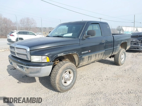 2001 Dodge 2500 with VIN 3B7KF23Z71G760467, listed as a IAAI auction lot 41686925 with 200,588 mi miles and . Bid and sale history available at DreamBid. Image 2.