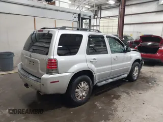 2007 Mercury Mariner Premier z VIN 4M2CU97197KJ06878, wystawiony jako IAAI lot #41033843 z przebiegiem 139 492 mil mil oraz . Historia ofert i sprzedaży dostępna na DreamBid. Obrazek 4.