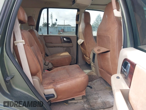 2005 Ford Expedition Eddie Bauer with VIN 1FMFU18505LA76629, listed as a IAAI auction lot 41795253 with 1 mi miles. Bid and sale history available at carsss.com. Image 8.