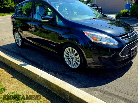 2018 Ford C-Max SE z VIN 1FADP5AU4JL102628, wystawiony jako Copart lot #59427625 z przebiegiem 55 666 mil mil oraz Szkody całkowita. Historia ofert i sprzedaży dostępna na DreamBid. Obrazek 1.