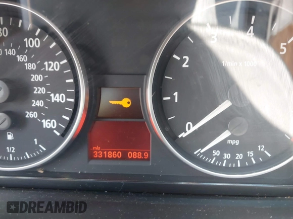 2006 BMW 3 Series 325i with VIN WBAVB13596KX65960, listed as a IAAI auction lot 42460430 with 331,860 mi miles and . Bid and sale history available at DreamBid. Image 7.