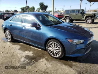 2022 Mercedes-Benz CLA 250 z VIN W1K5J4GB4NN251525, wystawiony jako Copart lot #74494414 z przebiegiem 45 792 mil mil oraz Szkoda całkowita • Salvage title. Historia ofert i sprzedaży dostępna na DreamBid. Obrazek 4.