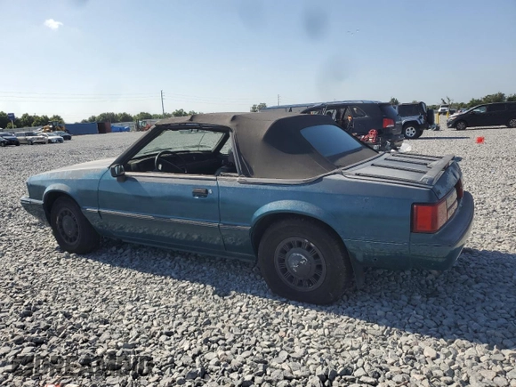 1993 Ford Mustang z VIN 1FACP44MXPF128112, wystawiony jako Copart lot #54756785 z przebiegiem 92 587 mil mil oraz Czysty tytuł • Clean title. Historia ofert i sprzedaży dostępna na DreamBid. Obrazek 2.
