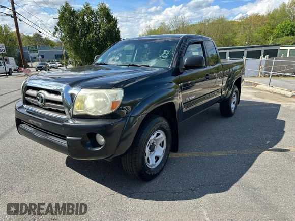 2009 Toyota Tacoma z VIN 5TEUU42N79Z618399, wystawiony jako Copart lot #56635095 z przebiegiem 116 982 mil mil oraz Czysty tytuł • Clean title. Historia ofert i sprzedaży dostępna na DreamBid. Obrazek 1.