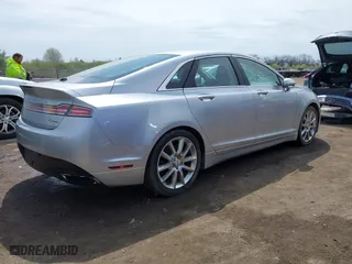 2016 Lincoln MKZ with VIN 3LN6L2G90GR625733, listed as a IAAI auction lot 41990706 with 104,962 mi miles. Bid and sale history available at carsss.com. Image 4.