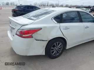 2015 Nissan Altima S with VIN 1N4AL3AP3FC597506, listed as a IAAI auction lot 41777552 with 140,503 mi miles and . Bid and sale history available at DreamBid. Image 6.