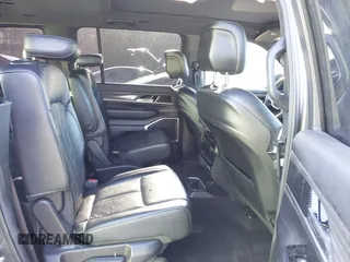 2022 Jeep Wagoneer Series II with VIN 1C4SJVBT0NS211883, listed as a IAAI auction lot 41829762 with 50,363 mi miles and . Bid and sale history available at DreamBid. Image 8.