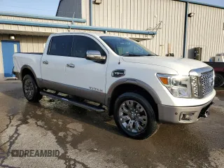 2017 Nissan Titan SV z VIN 1N6AA1E53HN537209, wystawiony jako Copart lot #82431934 z przebiegiem 119 148 mil mil oraz Szkoda całkowita • Salvage title. Historia ofert i sprzedaży dostępna na DreamBid. Obrazek 4.