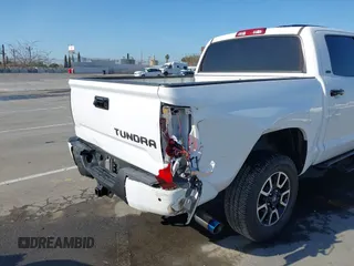 2018 Toyota Tundra 2WD SR5 with VIN 5TFEM5F11JX128585, listed as a IAAI auction lot 41965169 with 83,149 mi miles. Bid and sale history available at carsss.com. Image 6.
