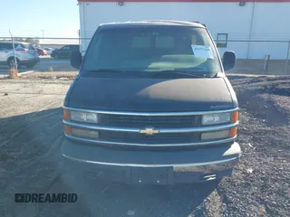2000 Chevrolet Express Cargo Van w/YF7 with VIN 1GBFG15R6Y1173065, listed as a IAAI auction lot 41357260 with 242,540 mi miles. Bid and sale history available at carsss.com. Image 6.