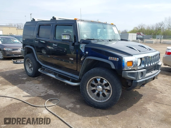 2007 Hummer H2 SUV z VIN 5GRGN23UX7H112972, wystawiony jako IAAI lot #41980625 z przebiegiem 214 857 mil mil oraz . Historia ofert i sprzedaży dostępna na DreamBid. Obrazek 1.