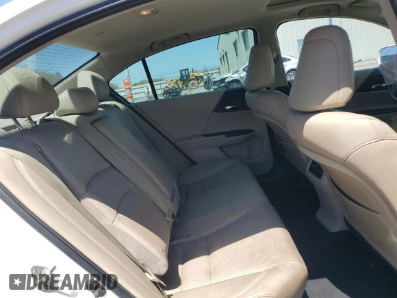 2013 Honda Accord Touring with VIN 1HGCR3F91DA000276, listed as a Copart auction lot 60931425 with 146,661 mi miles and Salvage title. Bid and sale history available at DreamBid. Image 10.