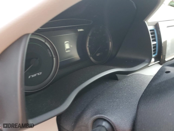 2019 Kia Niro Plug-In Hybrid EX Premium with VIN KNDCC3LD9K5326146, listed as a Copart auction lot 73695074 with 0 mi miles and Salvage Title. Bid and sale history available at carsss.com. Image 9.