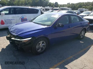 2024 Hyundai Elantra SE z VIN KMHLL4DG8RU677835, wystawiony jako Copart lot #68234094 z przebiegiem 5 145 mil mil oraz Szkoda całkowita • Salvage title. Historia ofert i sprzedaży dostępna na DreamBid. Obrazek 1.