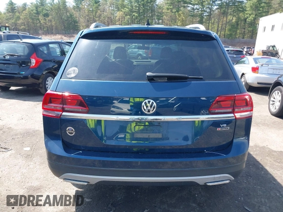 2019 Volkswagen Atlas S with VIN 1V2GR2CA6KC552560, listed as a IAAI auction lot 42154712 with 68,906 mi miles and . Bid and sale history available at DreamBid. Image 17.