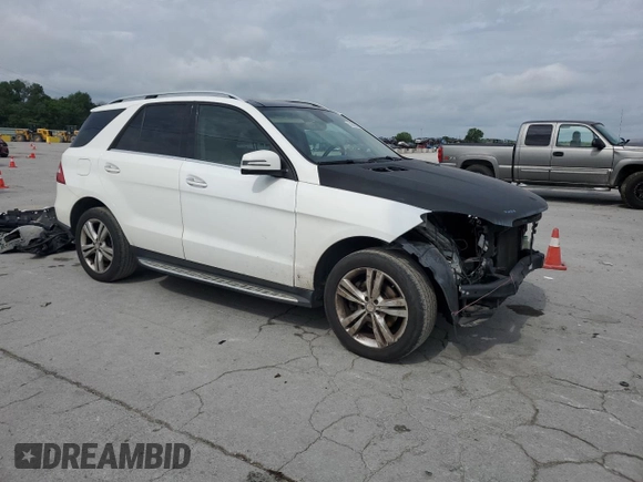 2015 Mercedes-Benz M 350 with VIN 4JGDA5HBXFA534879, listed as a Copart auction lot 54306825 with 161,624 mi miles and Salvage title. Bid and sale history available at DreamBid. Image 4.