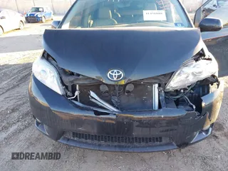 2017 Toyota Sienna XLE Auto Access Seat with VIN 5TDYZ3DC2HS805845, listed as a IAAI auction lot 41456888 with 138,475 mi miles and . Bid and sale history available at DreamBid. Image 6.