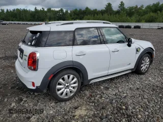 2018 MINI Countryman Cooper S E with VIN WMZYU7C4XJ3E56699, listed as a Copart auction lot 68438574 with 26,120 mi miles and Salvage Title. Bid and sale history available at carsss.com. Image 3.