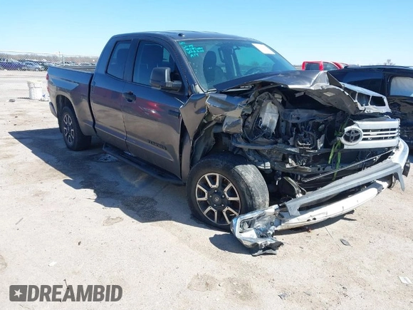 2017 Toyota Tundra 2WD SR5 with VIN 5TFRY5F16HX228522, listed as a IAAI auction lot 41712834 with 111,910 mi miles. Bid and sale history available at carsss.com. Image 1.