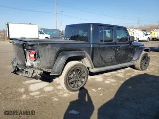 2021 Jeep Gladiator High Altitude with VIN 1C6HJTFG4ML621484, listed as a Copart auction lot 46642035 with 75,272 mi miles and Salvage Title. Bid and sale history available at carsss.com. Image 3.