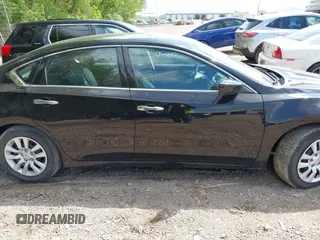 2017 Nissan Altima S z VIN 1N4AL3AP2HN344202, wystawiony jako IAAI lot #42177650 z przebiegiem 106 359 mil mil oraz . Historia ofert i sprzedaży dostępna na DreamBid. Obrazek 13.