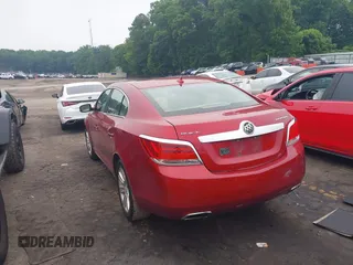 2013 Buick LaCrosse Leather с VIN 1G4GC5E3XDF178664, выставлен на аукционе IAAI как лот 42217019 с пробегом 187 012 миль миль и . История ставок и продаж доступна на DreamBid. Изображение 3.