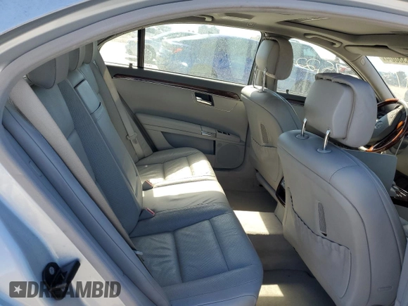 2010 Mercedes-Benz S 400 with VIN WDDNG9FB4AA290503, listed as a Copart auction lot 68741204 with 75,223 mi miles and Salvage Title. Bid and sale history available at DreamBid. Image 10.