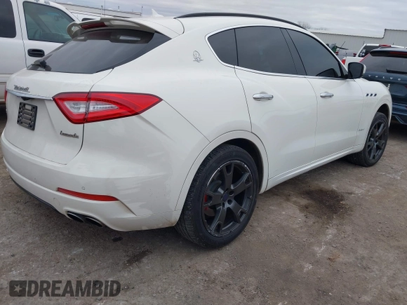 2018 Maserati Levante GranSport with VIN ZN661XUS8JX259578, listed as a IAAI auction lot 41232323 with Not provided miles and . Bid and sale history available at DreamBid. Image 4.